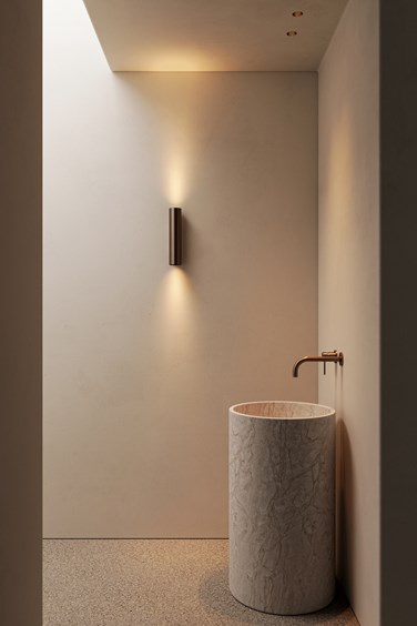 Wall luminaire in bathroom