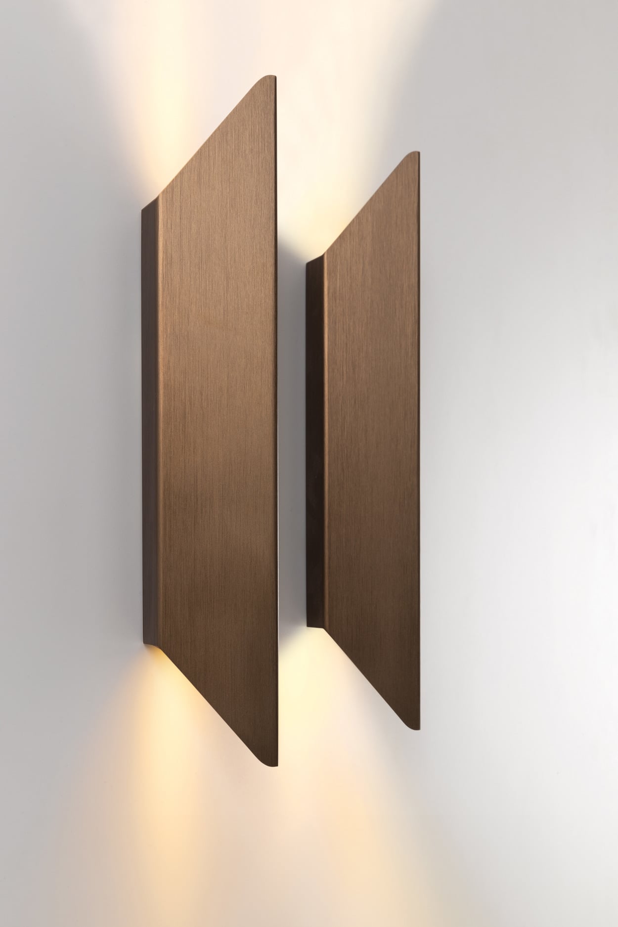 chival wall luminaire bronze brushed anodised