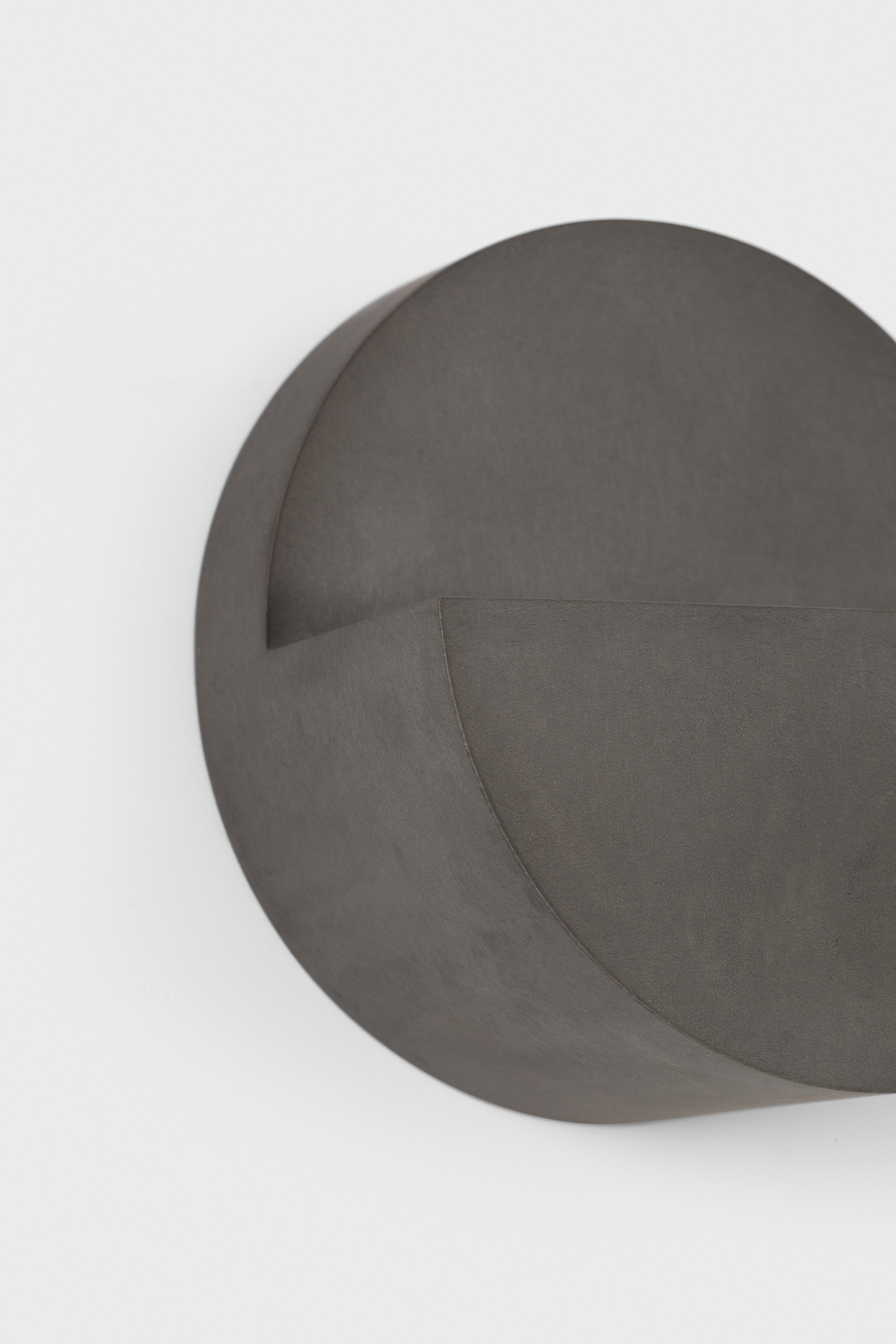 Impulse surface wall luminaire