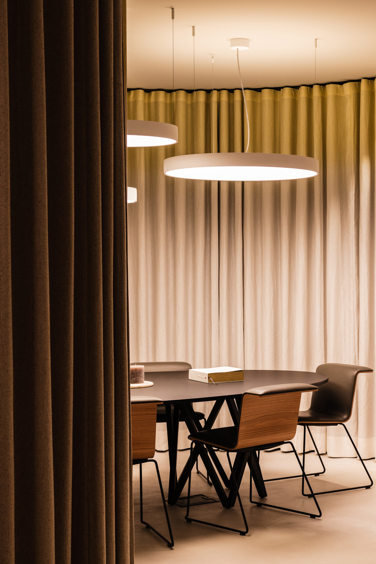 FR-PARIS_MDLR-SHOWROOM_07
