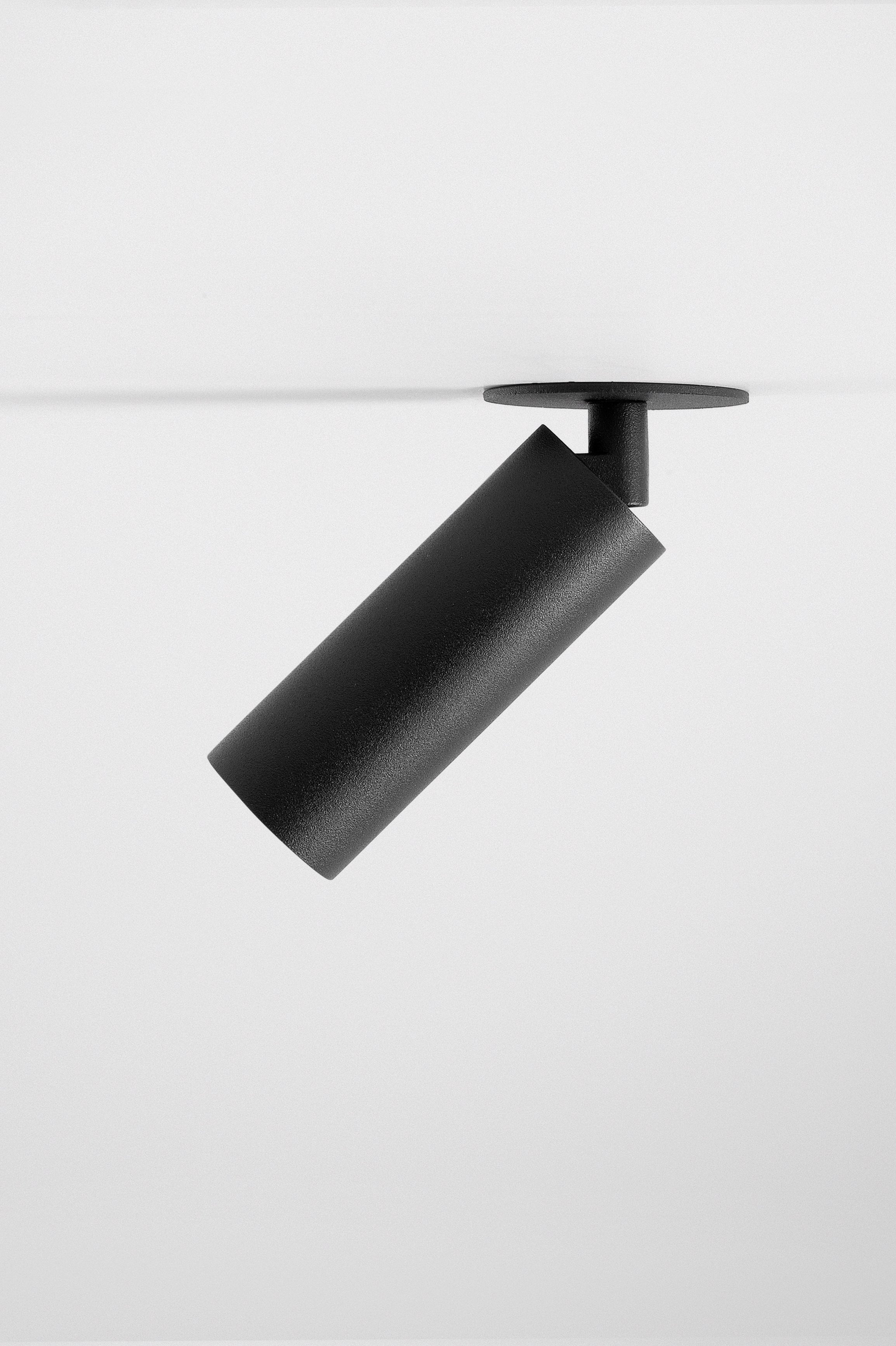 Nyto semi-recessed ceiling lighting