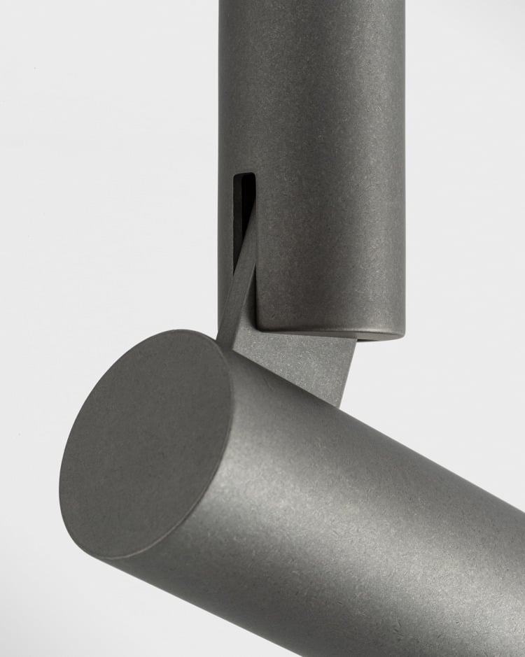 Passage tube lighting aluminium tumbled detail