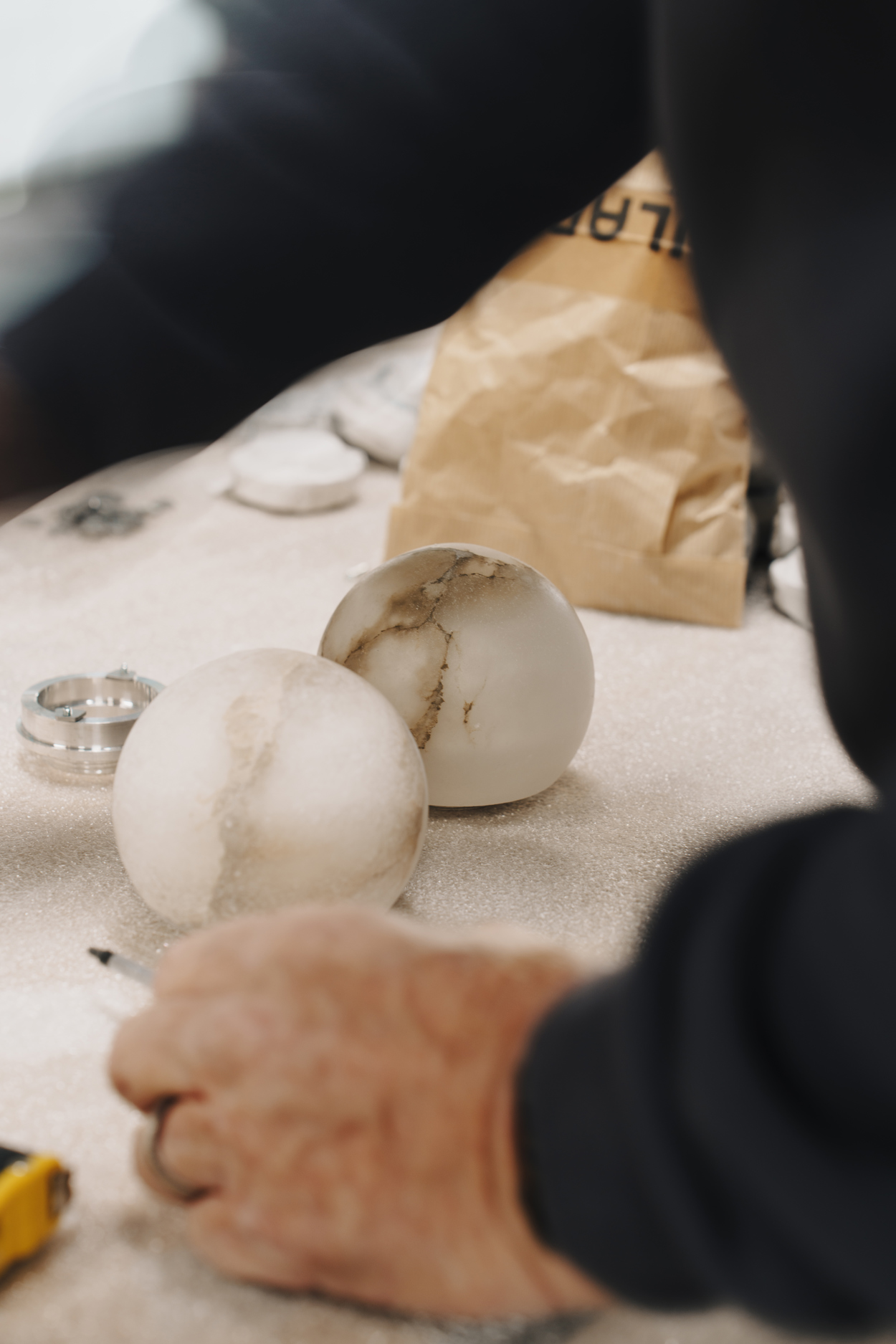 Alabaster sphere