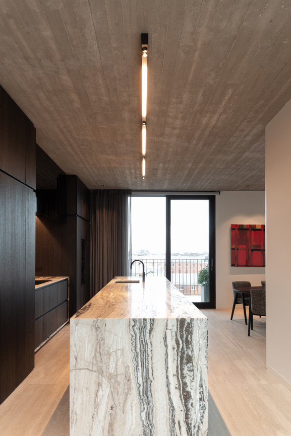 Customized profile in a modern loft