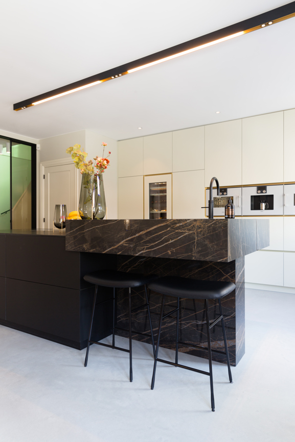 SLD50 naked above kitchen island