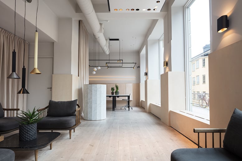 Stockholm showroom Modular Lighting Instruments